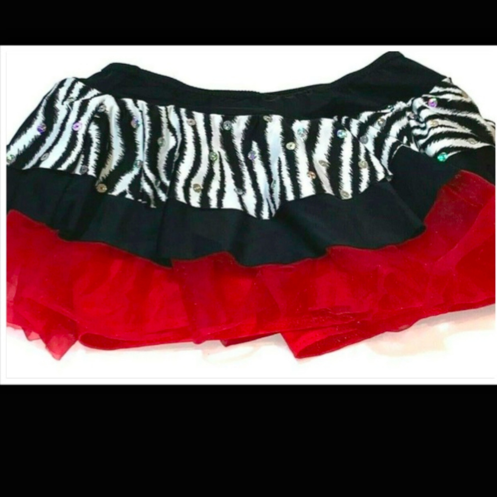 Weissman Dance Ruffle Sequin Skirt Shorts LC 12/14